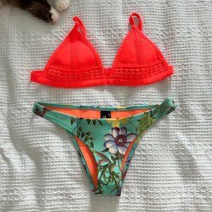 Triangl Bikini